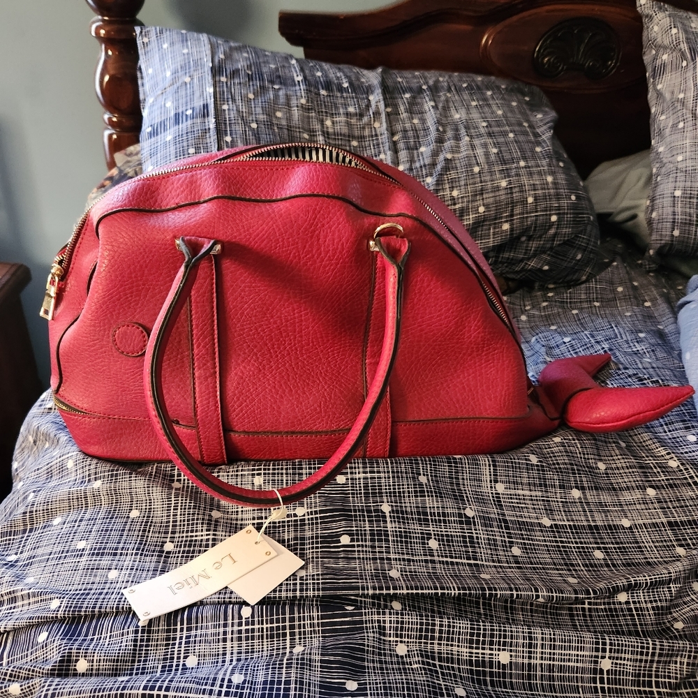 Whale Shaped Handbag/Purse Tote